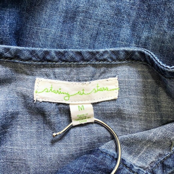Staring At Stars Chambray Popover Shirt - Picture 6 of 7